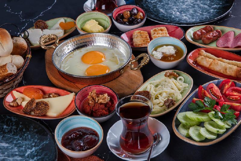 Türk sayağı səhər yeməyi