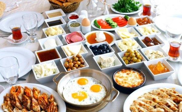 Meqa set səhər yeməyi 
