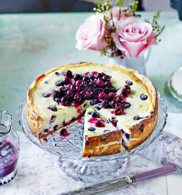 BAKED CHEESECAKE