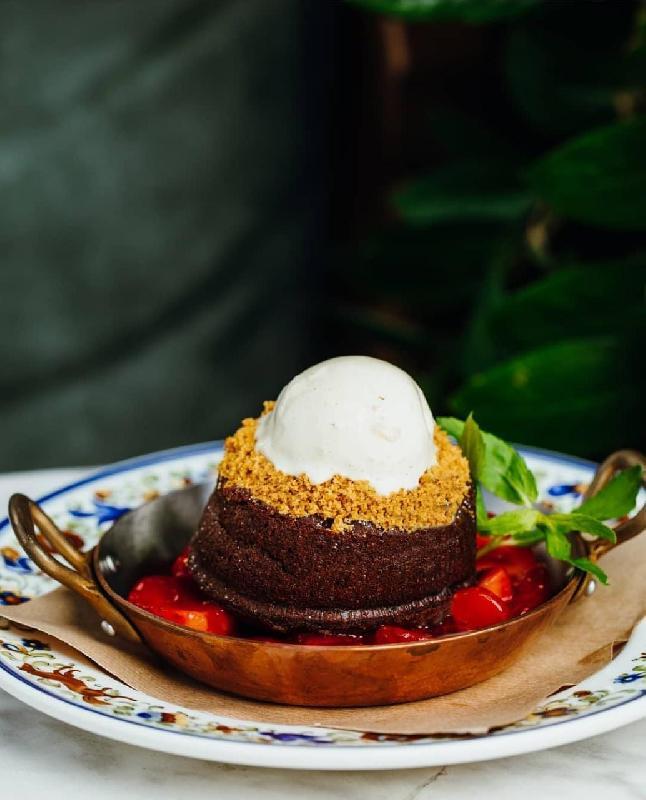 DARK CHOCOLATE FONDANT