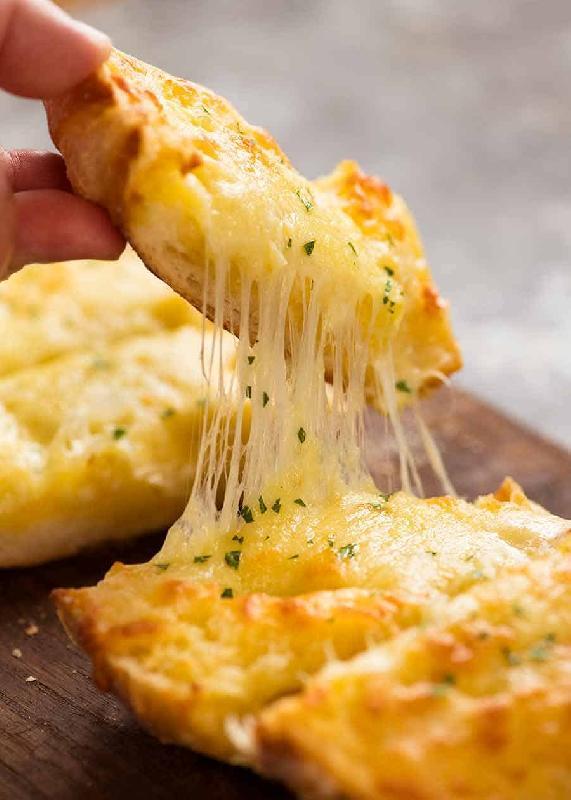 CRYSTAL & GARLIC BREAD