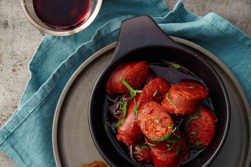 Chorizo with cider 