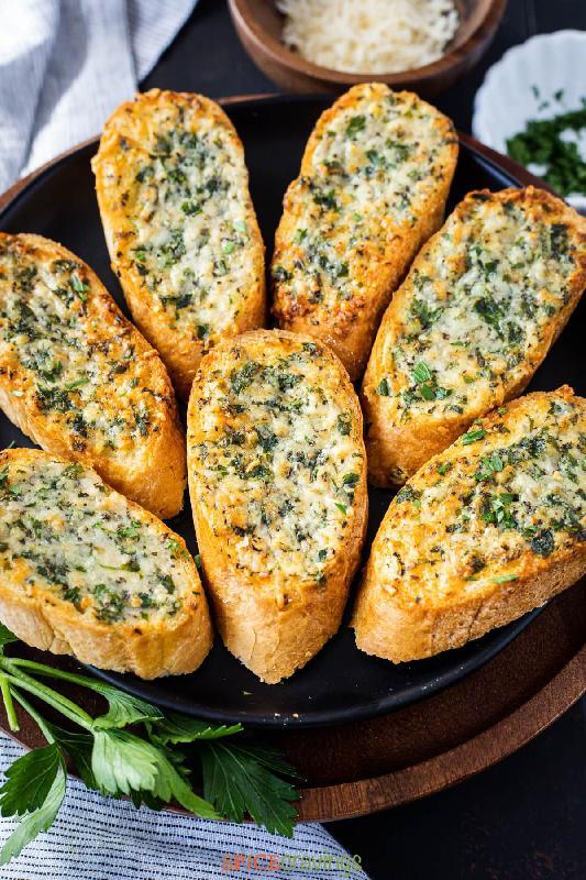 Fried Bread With Garlic or Parmesan 
