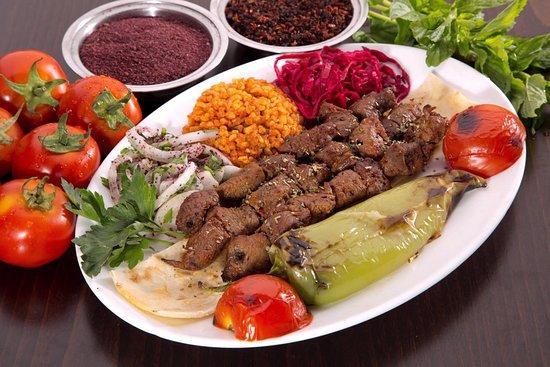 Kuzu şiş