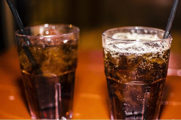 Cola