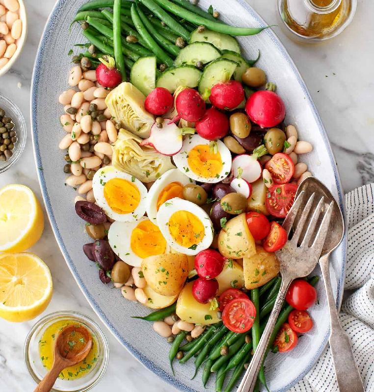 Nisuaz Salatı