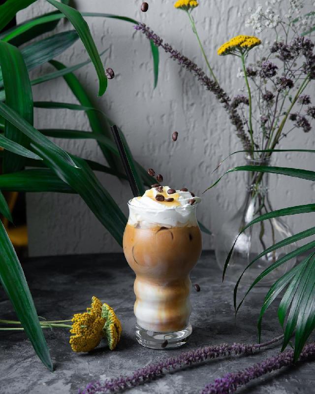 Buzlu Karamel Latte