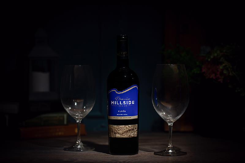 Hillside cuvee glass