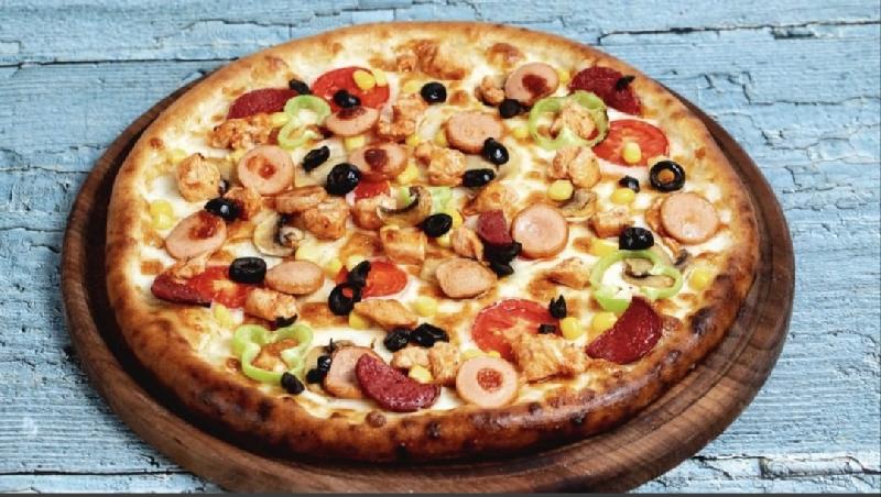 Champion xüsusi pizza