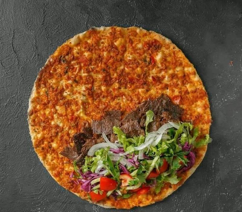 Dönərli Lahmacun