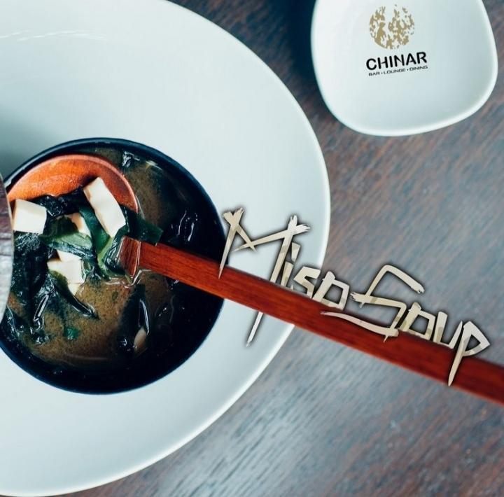 Miso şorbası