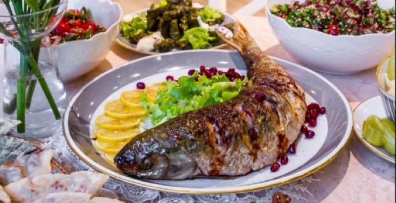 Nərə Balığı Nar Soğanla