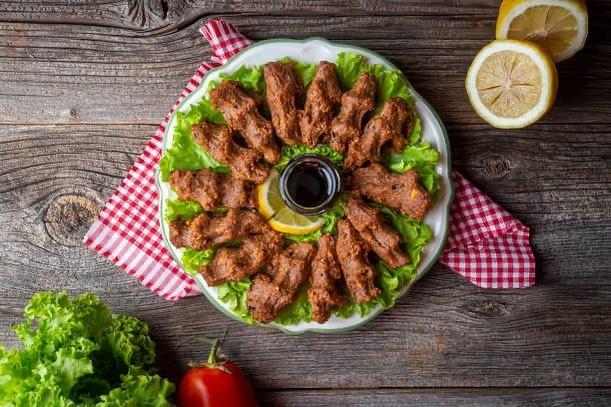 Çiy köftə porsiyon 