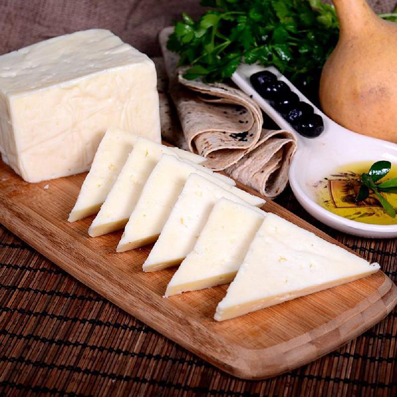 Ağ pendir 