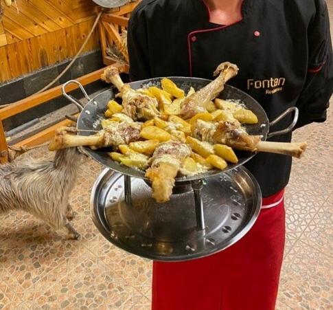 Quzu maçası (qaymaqlı)