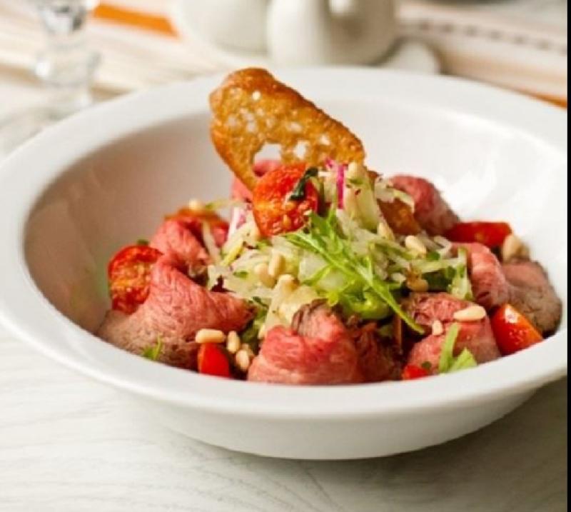 Dana əti salatı 