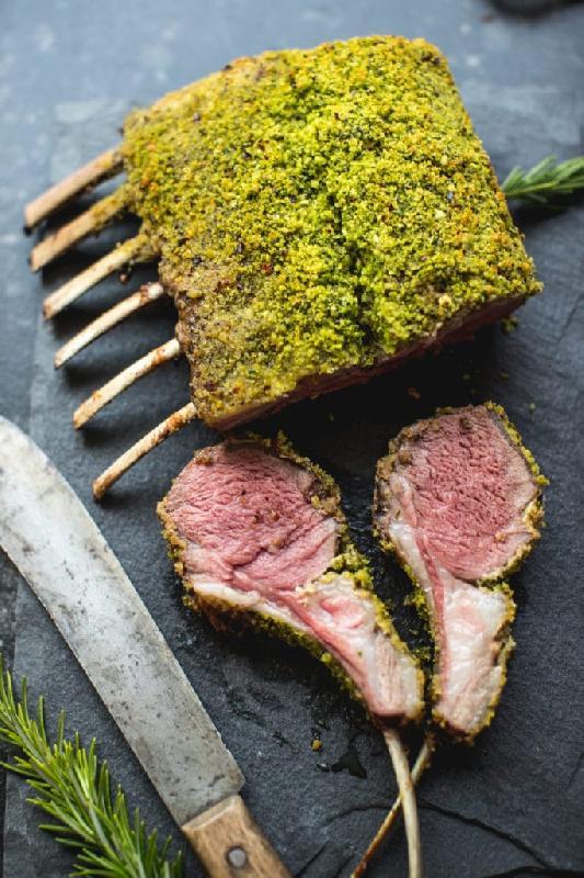 GREEN HERBS CRUSTS RACK OF LAMB 