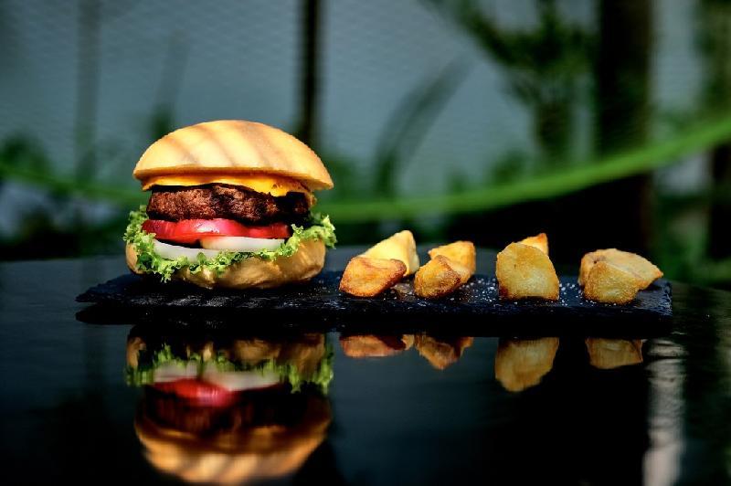 CÀSÀ STYLE BURGER 