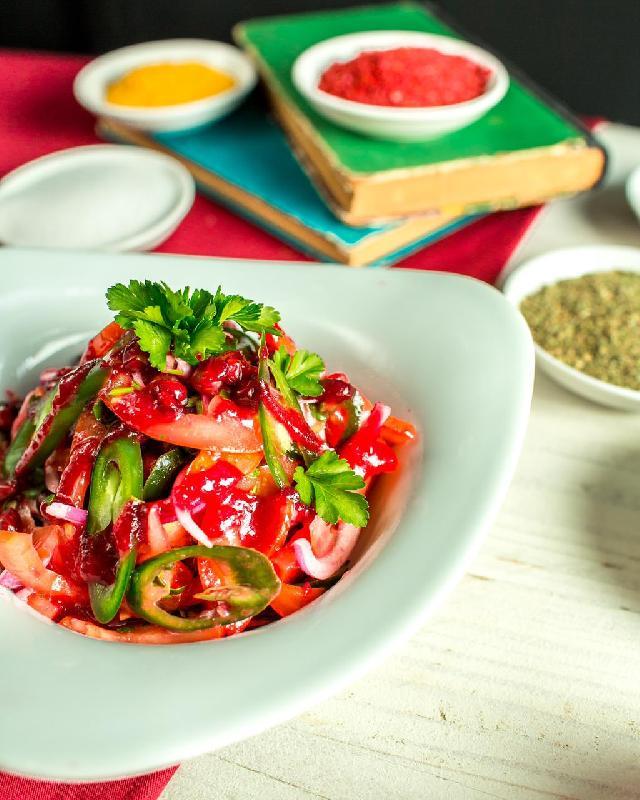 Pomidor salatı