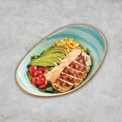 Chipotle souslu toyuq salat