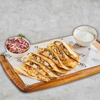 Bolonez Quesadilla