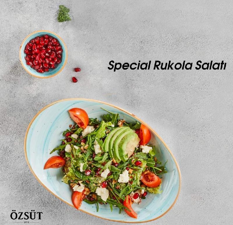 Special Rukola  salatı