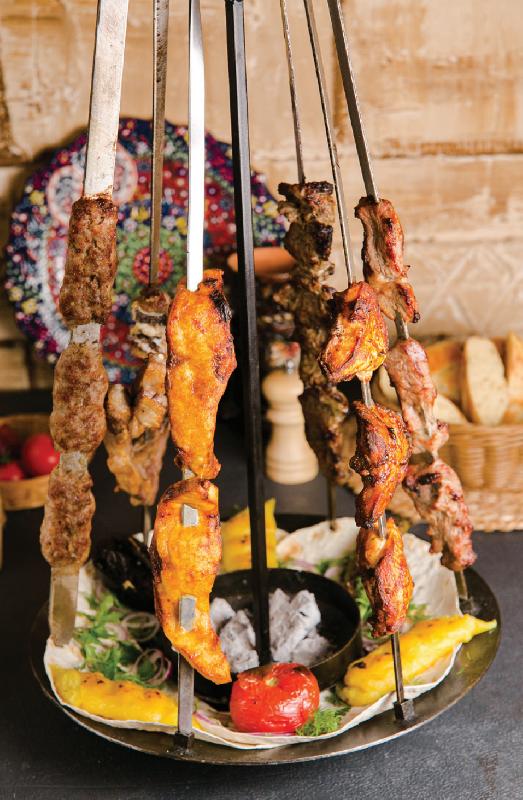 Nərə balıq ilə qarışıq Kabab