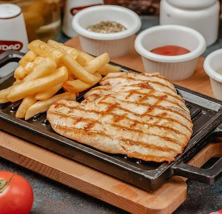 Toyuq Langeti Qaymaqlı 