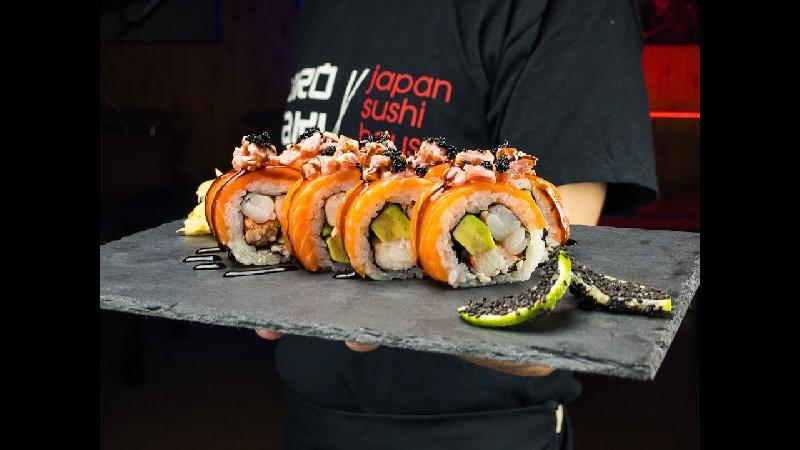 Hirosaki Roll