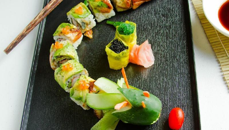 Black Dragon Roll Şefdən Özəl
