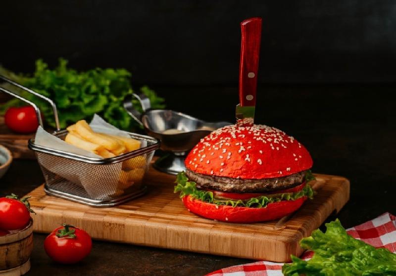 Burger qırmızı/qara