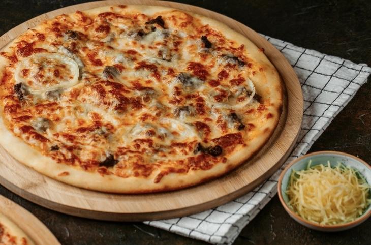 Pizza ətli