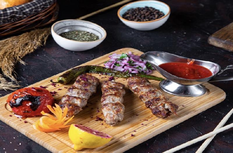Lülə kabab
