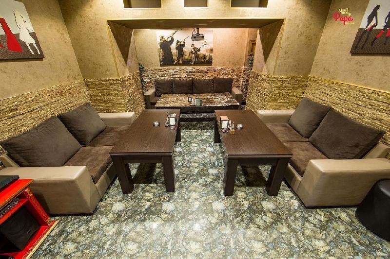 Interior view 2