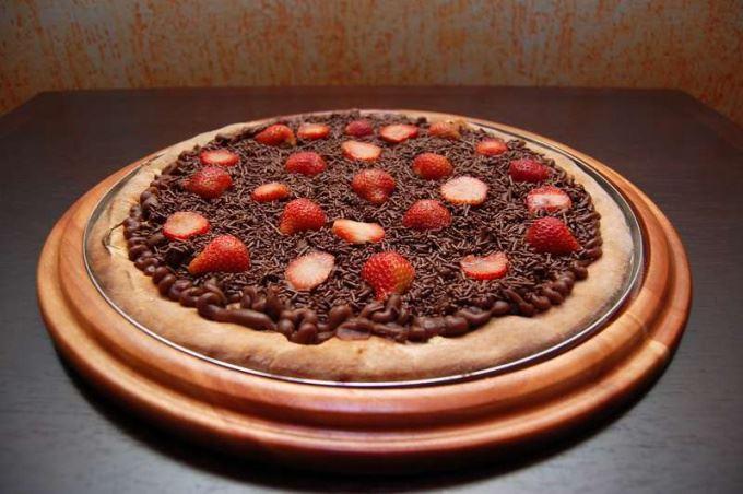 Pizza şokoladlı 