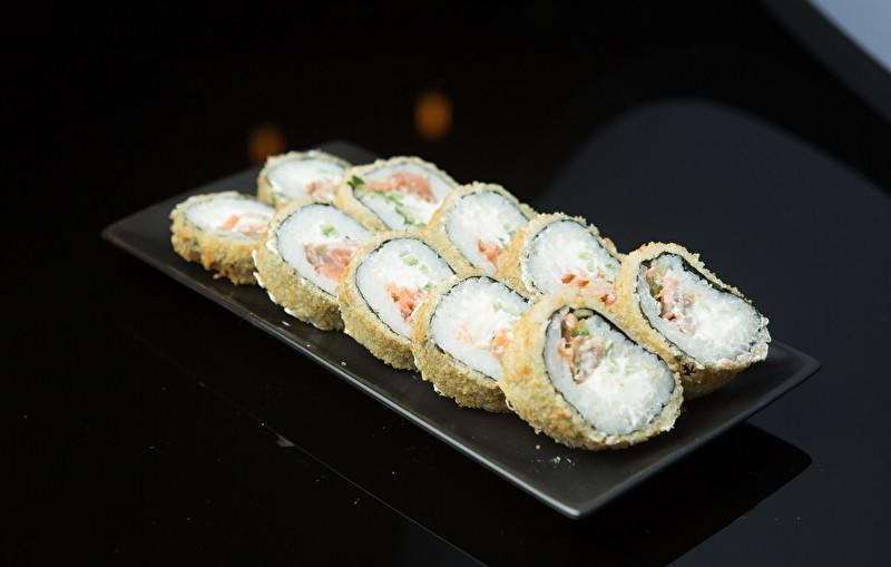 Hot filadelfiya roll