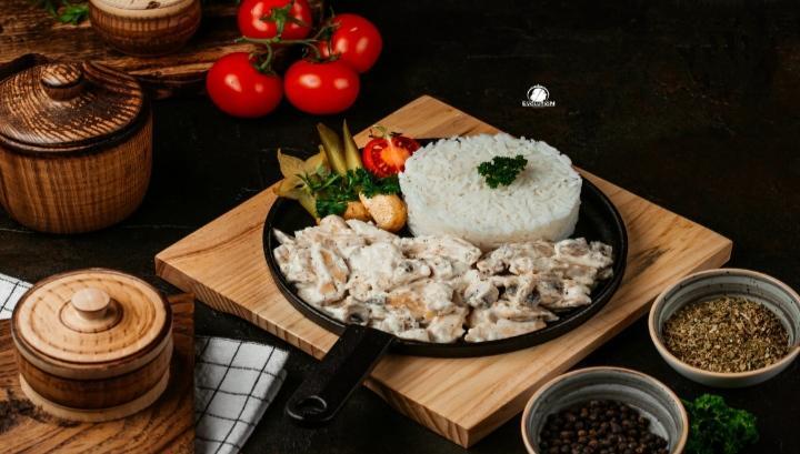 Ət Stroganoff