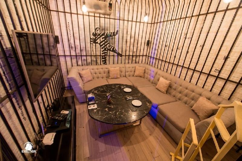 Interior view 2