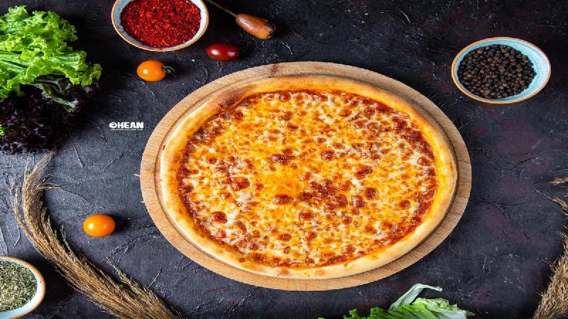Bolonez Pizza