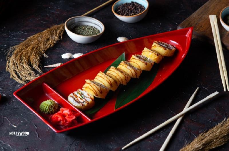 Hot Filadelfiya roll 