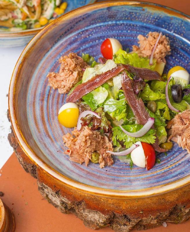 Tuna salatı