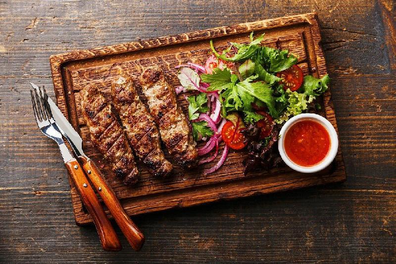 Lülə kabab