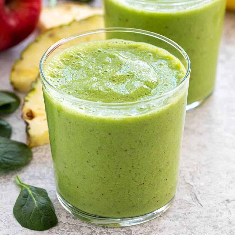 Detox cucumber with spinach 