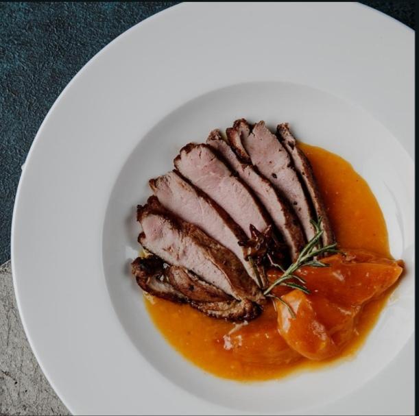 DUCK BREAST WITH ORANGE SKILLET