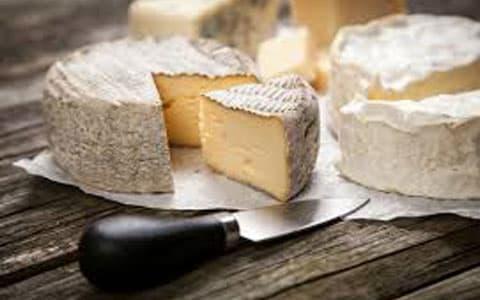 CAMEMBERT