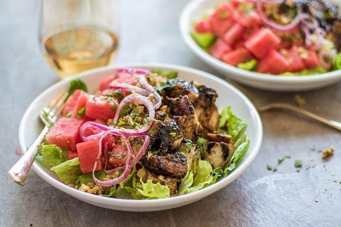 Toyuqlu Qarpız salatı 