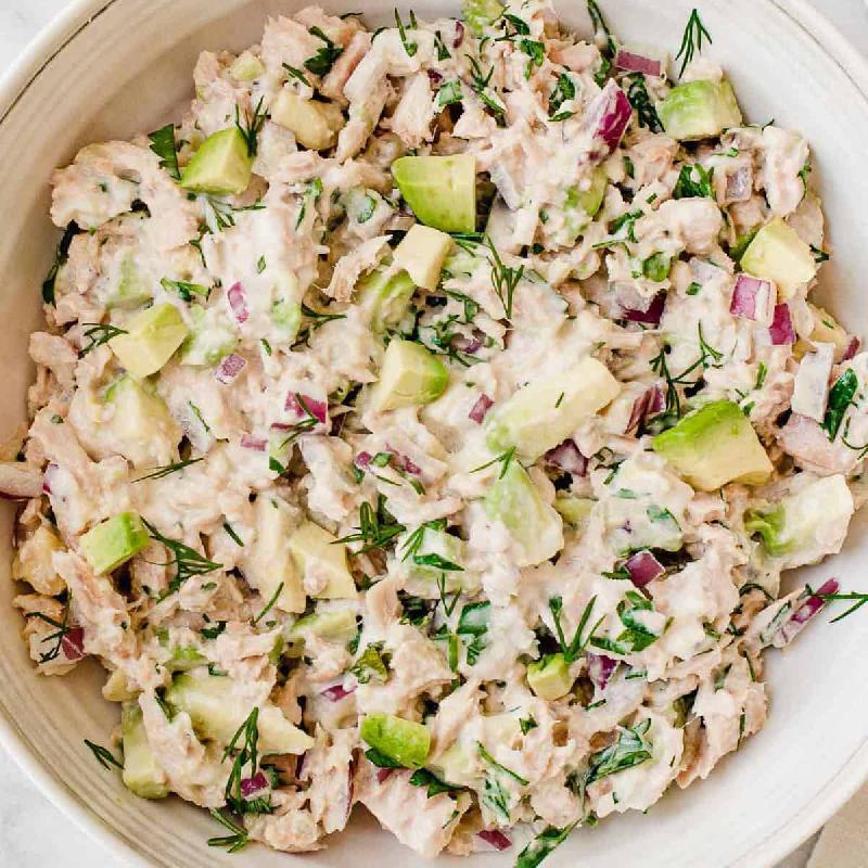 Tuna salatı
