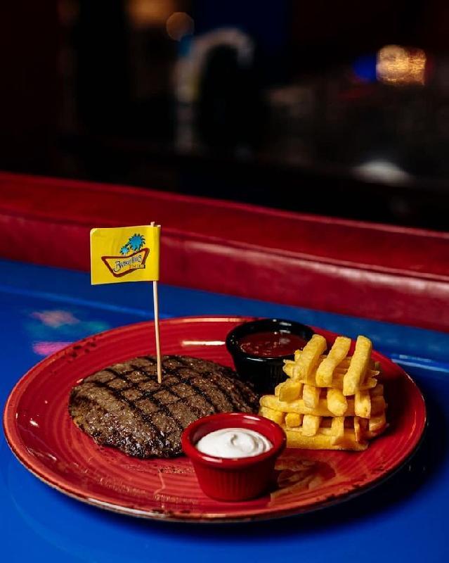 Beverly Hills Burger 