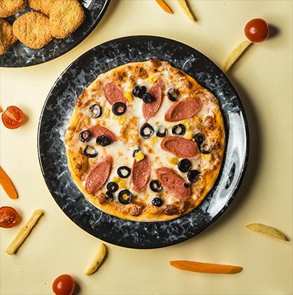 Mini pizza Sosis ilə