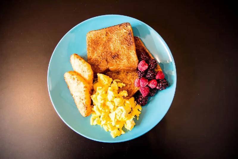 “Breakfast”combo